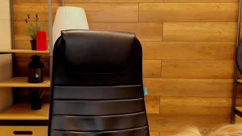 Snapshot of moon13152 chatting on January 10, 2025, 9:10 pm Katrin online show from January 10, 2025, 9:10 pm