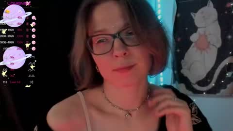 Roxy online show from June 15, 2026, 7:05 pm