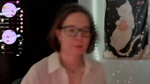 Roxy online show from June 22, 2026, 6:16 pm