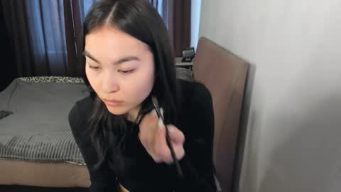 Zoe online show from March 14, 2026, 1:05 pm