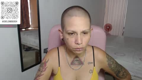 Snapshot of moon_cat85 chatting on March 3, 2025, 5:39 pm Luna online show from March 3, 2025, 5:39 pm
