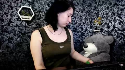 Diana online show from May 8, 2026, 7:52 pm