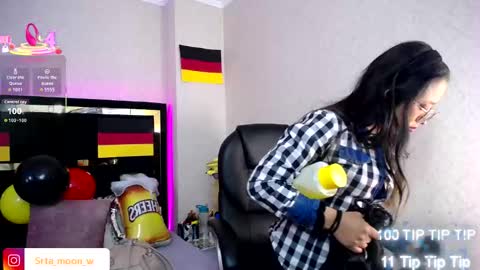 Snapshot of moon_water__ chatting on September 25, 2025, 11:36 am Moon Water   online show from September 25, 2025, 11:36 am