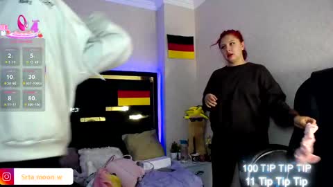 Snapshot of moon_water__ chatting on October 4, 2025, 9:40 am Moon Water   online show from October 4, 2025, 9:40 am