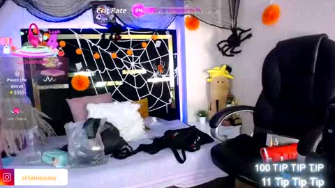 Snapshot of moon_water__ chatting on October 13, 2025, 11:54 am Moon Water   online show from October 13, 2025, 11:54 am