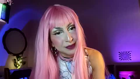 Snapshot of mooncinna chatting on September 14, 2025, 5:45 pm Cinna online show from September 14, 2025, 5:45 pm