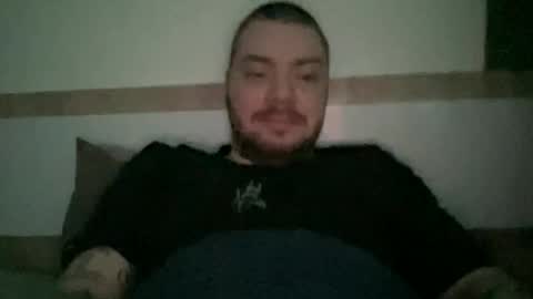 mooniesin online show from February 5, 2026, 11:48 am