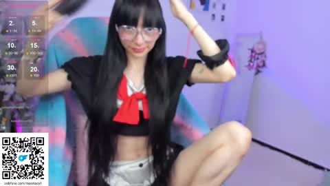 Snapshot of moonlady_ chatting on September 17, 2025, 2:13 am MOON online show from September 17, 2025, 2:13 am