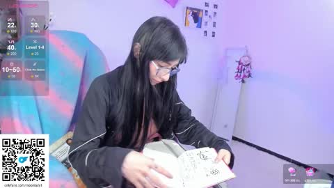 Snapshot of moonlady_ chatting on September 19, 2025, 4:03 am MOON online show from September 19, 2025, 4:03 am