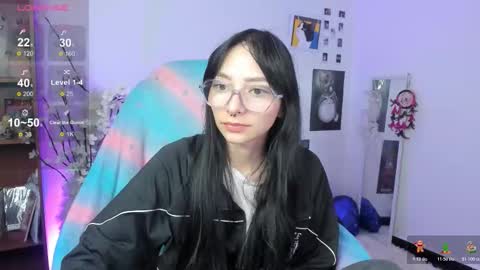 MOON  online show from December 14, 2025, 4:18 am