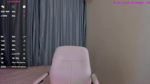 Snapshot of moonlight8_ chatting on November 1, 2025, 7:05 pm LANA online show from November 1, 2025, 7:05 pm