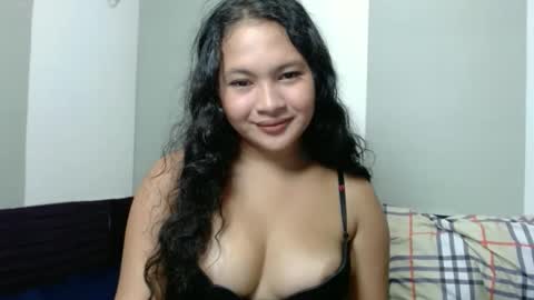 moon online show from September 16, 2025, 1:45 pm