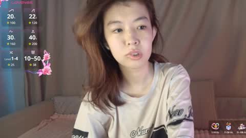 moonmimmi online show from March 22, 2026, 3:21 am