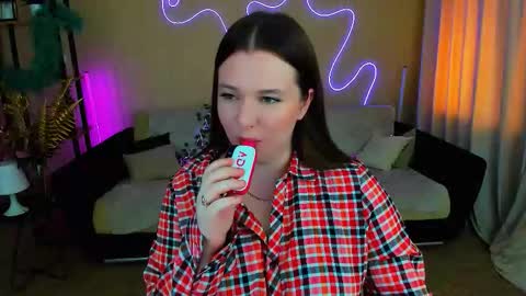 Betty online show from October 3, 2025, 12:02 pm