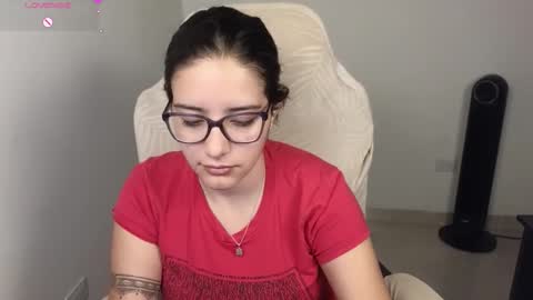 Moon Woman online show from November 16, 2025, 12:27 am