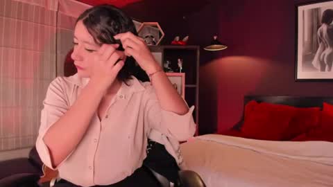 Michelle online show from August 6, 2026, 1:13 pm