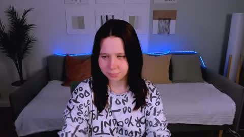 Snapshot of mooonlightsky chatting on April 25, 2026, 4:26 pm Charli online show from April 25, 2026, 4:26 pm
