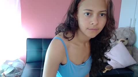 Mora Haze 3 online show from December 18, 2025, 8:15 pm