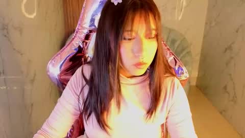 Mora  online show from March 20, 2026, 3:11 am