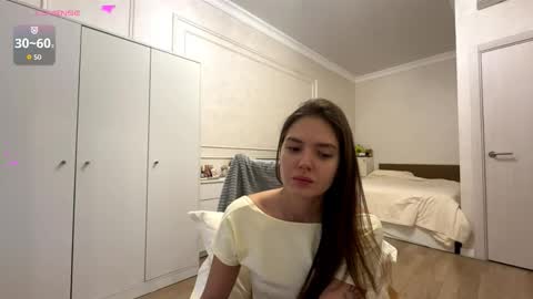 Snapshot of moraimfeld chatting on October 19, 2025, 4:24 am Fleyva online show from October 19, 2025, 4:24 am