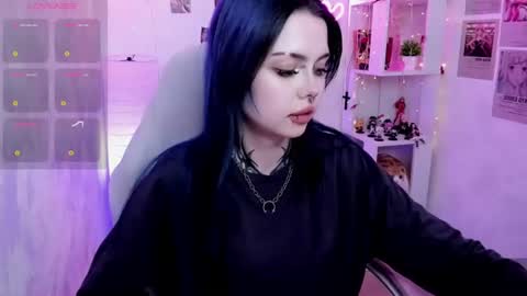 Morana online show from June 19, 2026, 2:27 am