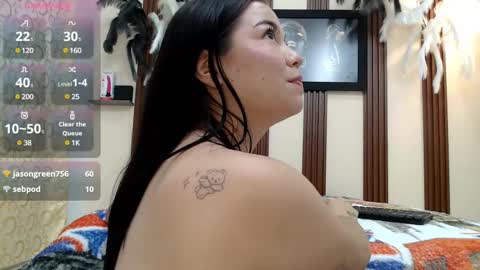 alexia online show from February 13, 2025, 10:22 pm