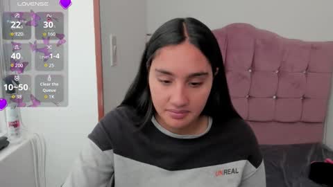 morena_rodriguez_9 online show from October 28, 2025, 4:42 pm