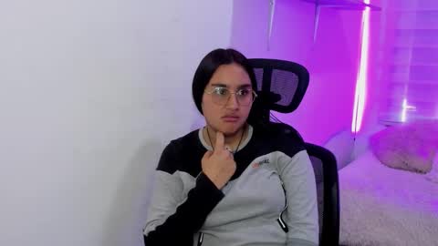 morena_rodriguez_9 online show from January 17, 2026, 7:28 pm