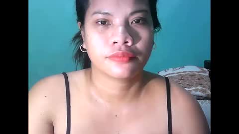 morena_sexty9 online show from May 1, 2026, 11:37 am