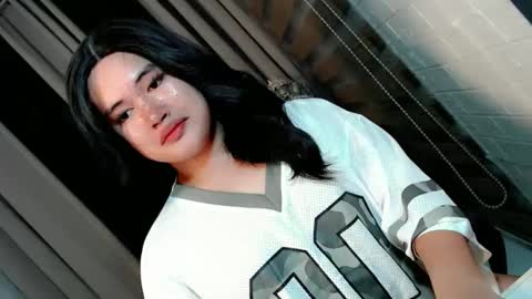 MIA online show from November 25, 2025, 8:25 am