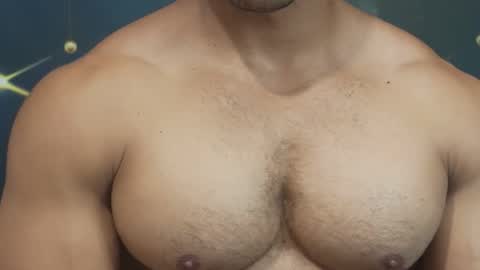 moreno1muscular online show from September 20, 2025, 5:36 pm