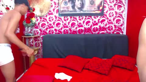 Snapshot of morenoblack23cm chatting on October 2, 2025, 2:13 pm duohot23 online show from October 2, 2025, 2:13 pm