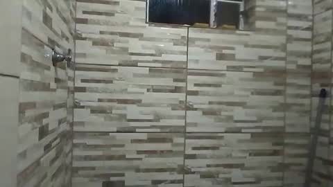 Snapshot of morenodiegojj chatting on February 22, 2026, 10:19 pm morenodiegojj online show from February 22, 2026, 10:19 pm