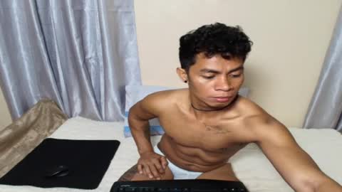 Snapshot of morenojake chatting on July 4, 2026, 10:27 pm morenojake online show from July 4, 2026, 10:27 pm
