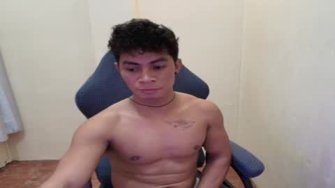 Snapshot of morenojake chatting on July 13, 2026, 2:25 am morenojake online show from July 13, 2026, 2:25 am