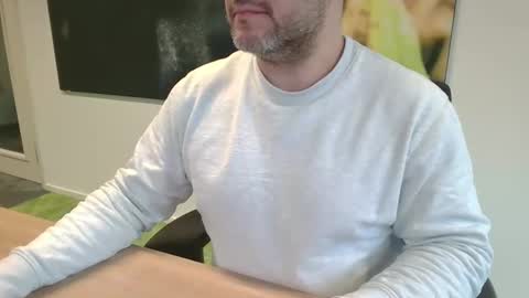 morepassion4u online show from December 22, 2025, 1:19 pm