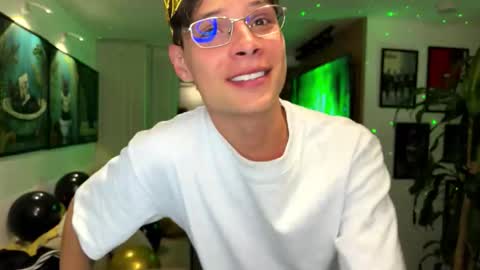 Snapshot of morgan_hiller chatting on March 29, 2026, 2:22 am online show from March 29, 2026, 2:22 am