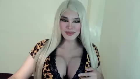 Snapshot of morgana_vile chatting on April 14, 2026, 2:28 am Ms. Morgana online show from April 14, 2026, 2:28 am