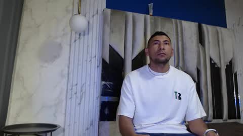 Snapshot of morganandmegan chatting on October 31, 2025, 11:11 am MORGAN AND MEGAN online show from October 31, 2025, 11:11 am