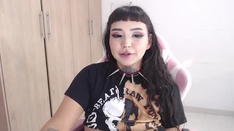 Snapshot of morganmoon1 chatting on December 2, 2024, 12:29 pm Morgan Moon online show from December 2, 2024, 12:29 pm