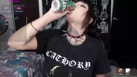Morgan Moon online show from June 12, 2026, 4:33 am