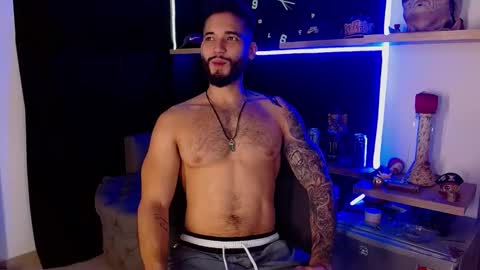 Snapshot of morgann_jones chatting on February 21, 2025, 10:15 pm morgan online show from February 21, 2025, 10:15 pm