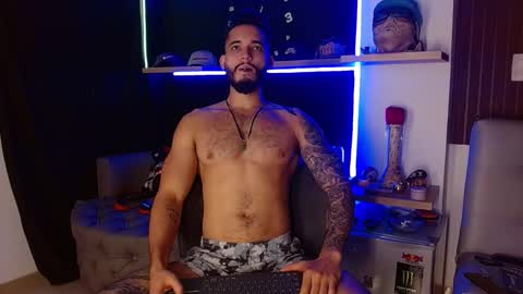 Snapshot of morgann_jones chatting on February 23, 2025, 1:02 am morgan online show from February 23, 2025, 1:02 am