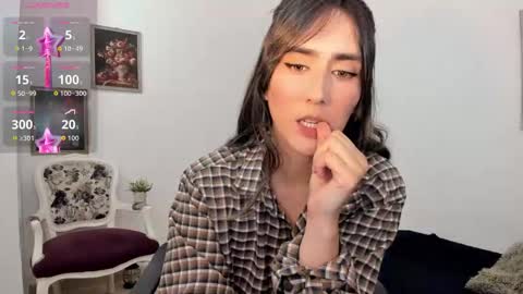 Snapshot of moriahhoe chatting on October 17, 2025, 7:38 pm Moriah online show from October 17, 2025, 7:38 pm