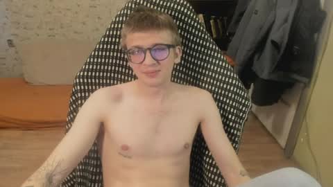 Snapshot of mortywithlove chatting on May 12, 2026, 4:09 am Morty online show from May 12, 2026, 4:09 am