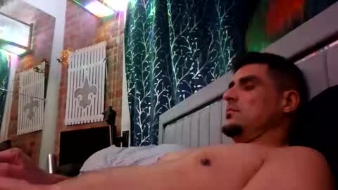 mosleytravis85 online show from March 24, 2026, 1:43 am