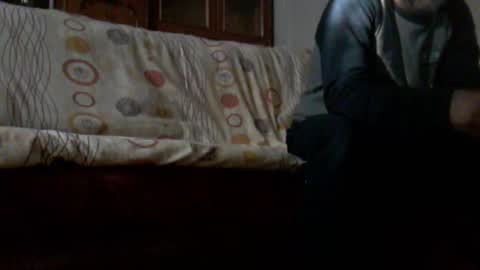 Snapshot of mospeleu chatting on February 12, 2025, 6:19 am Nomadu online show from February 12, 2025, 6:19 am