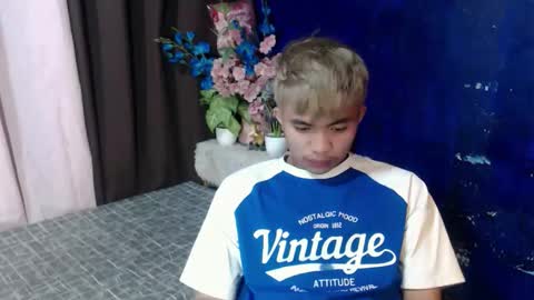 mostwantedtwink online show from April 25, 2026, 6:27 pm