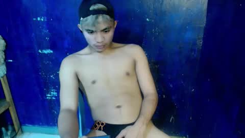 mostwantedtwink online show from May 3, 2026, 8:53 am