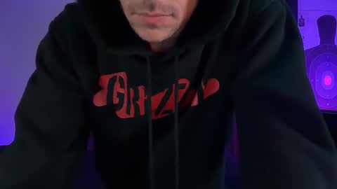 mount_vesuvius online show from October 10, 2025, 9:14 pm